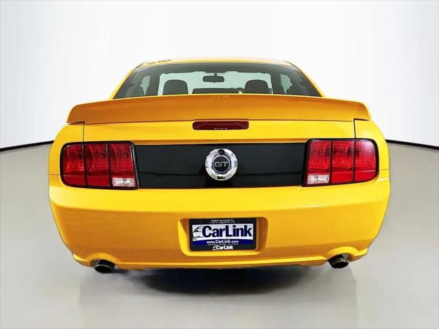 2007 Ford Mustang GT Deluxe