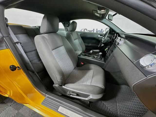 2007 Ford Mustang GT Deluxe