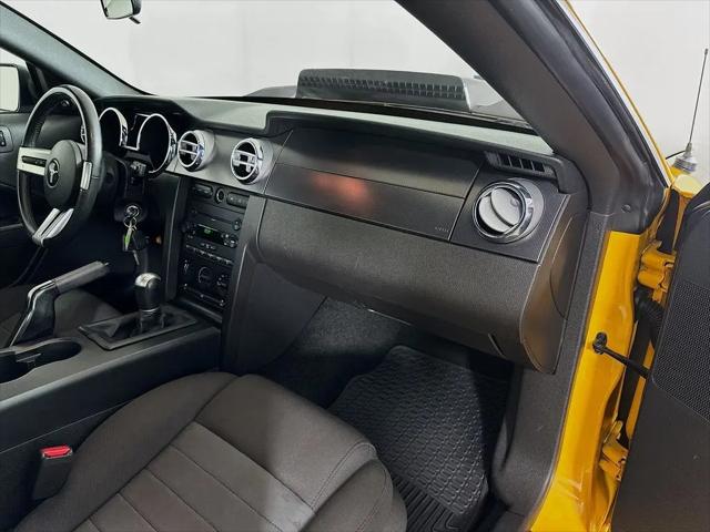 2007 Ford Mustang GT Deluxe