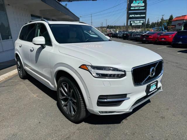 2016 Volvo XC90 T6 Momentum