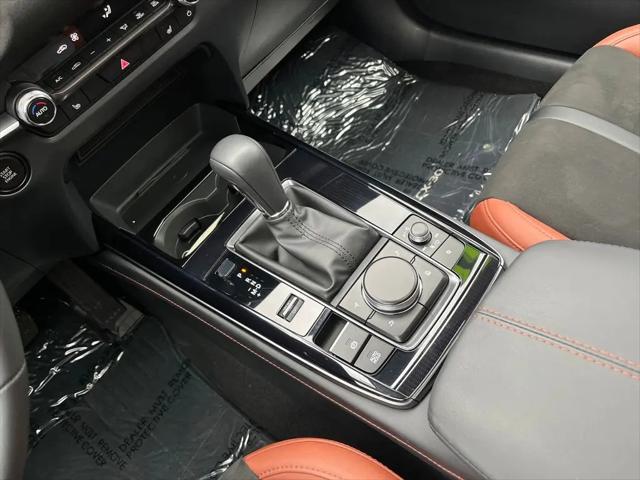2025 Mazda CX-30 2.5 Carbon Turbo