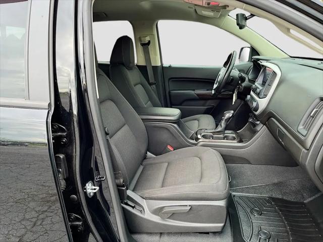 2022 GMC Canyon 4WD Crew Cab Short Box Elevation