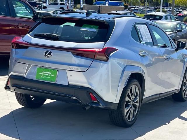 2024 Lexus UX 250h F SPORT Design