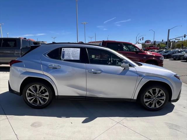 2024 Lexus UX 250h F SPORT Design