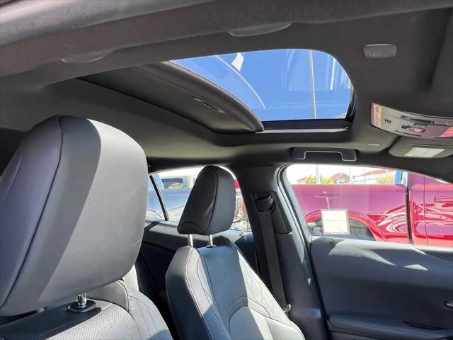 2024 Lexus UX 250h F SPORT Design