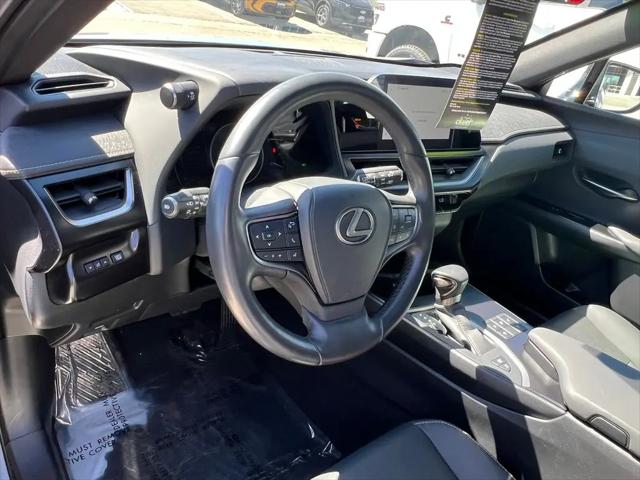2024 Lexus UX 250h F SPORT Design
