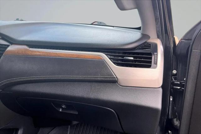 2020 GMC Yukon 4WD Denali