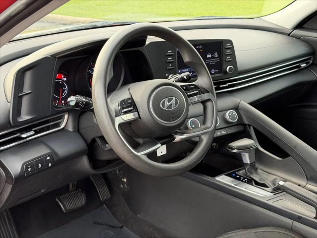 2021 Hyundai Elantra SE