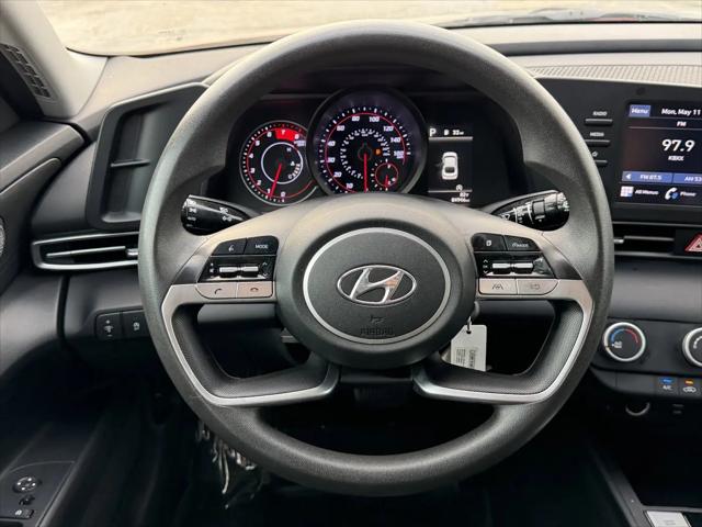 2021 Hyundai Elantra SE
