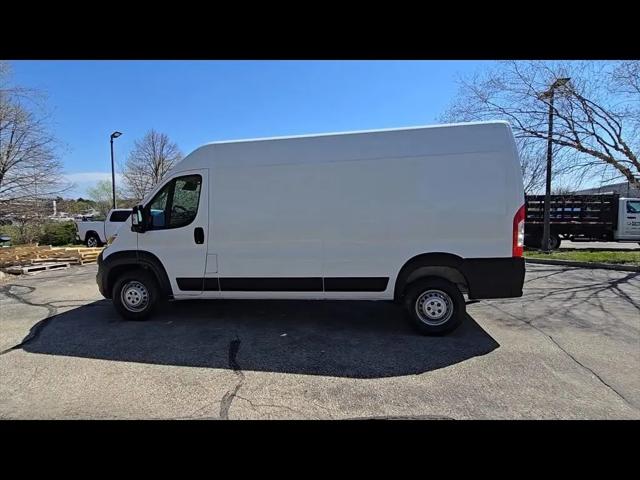 2025 Ram ProMaster 2500 Cargo Van Tradesman High Roof 159" WB w/Pass Seat