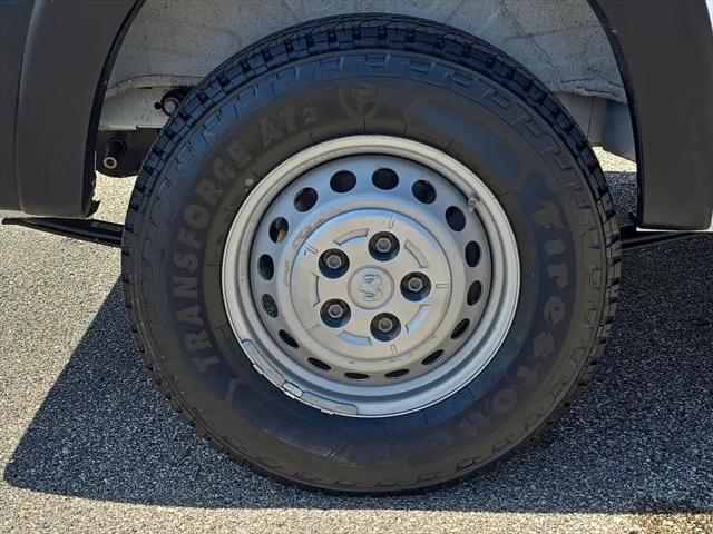 2025 Ram ProMaster 2500 Cargo Van Tradesman High Roof 159" WB w/Pass Seat