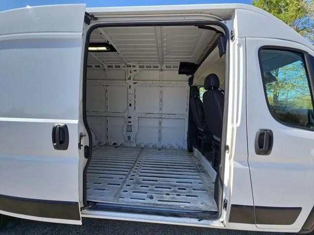 2025 Ram ProMaster 2500 Cargo Van Tradesman High Roof 159" WB w/Pass Seat