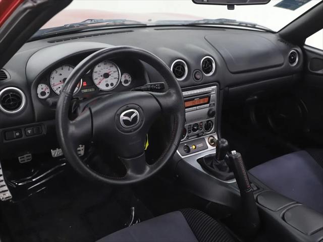 2005 Mazda MX-5 Cloth
