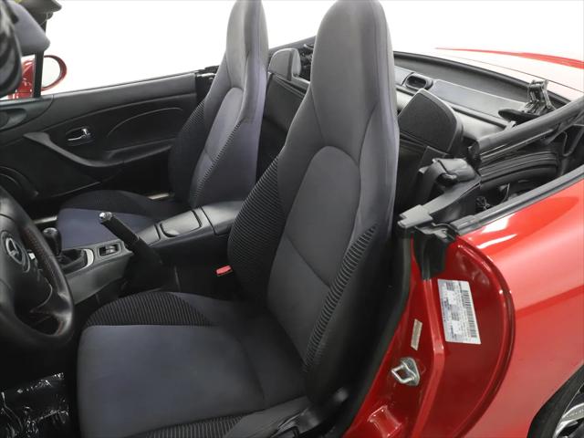 2005 Mazda MX-5 Cloth
