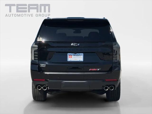 2026 Chevrolet Suburban RST, 4WD
