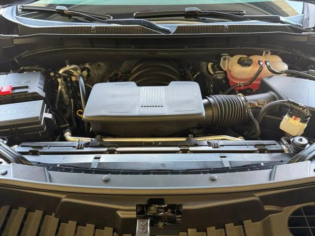 2026 Chevrolet Suburban RST, 4WD