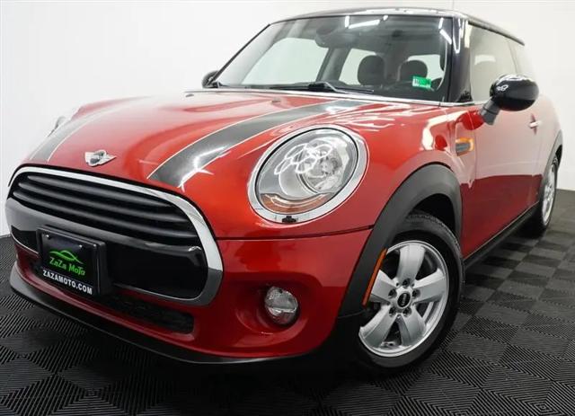 2016 MINI Hardtop Cooper
