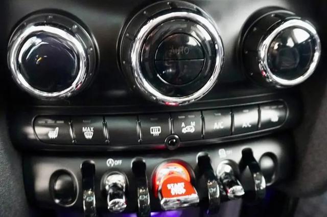 2016 MINI Hardtop Cooper