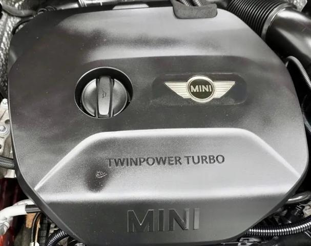 2016 MINI Hardtop Cooper