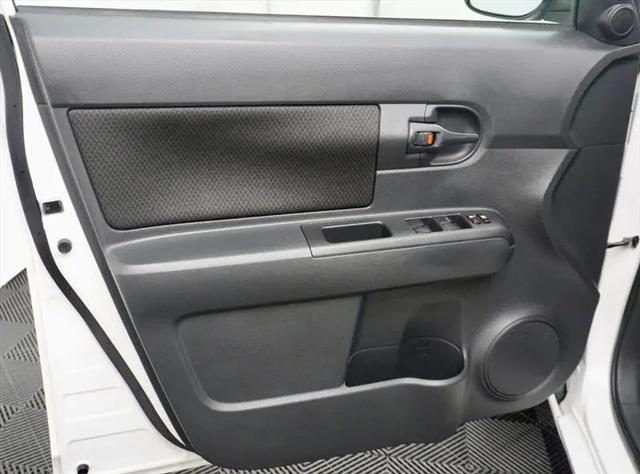2009 Scion xB Base