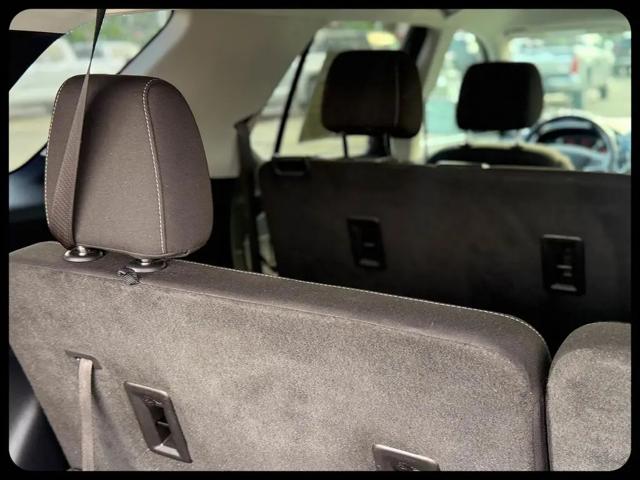 2021 Chevrolet Traverse FWD LT Cloth