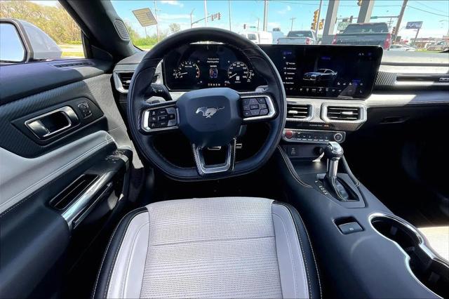 2025 Ford Mustang GT Premium Fastback