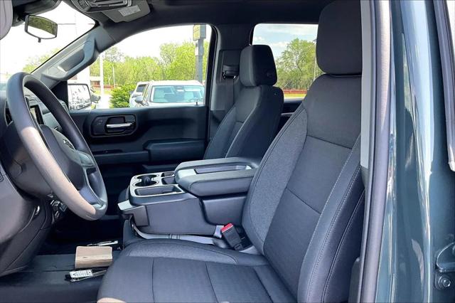 2026 Chevrolet Silverado 1500 4WD Crew Cab Short Bed Custom Trail Boss