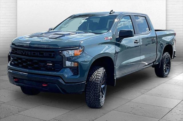 2026 Chevrolet Silverado 1500 4WD Crew Cab Short Bed Custom Trail Boss