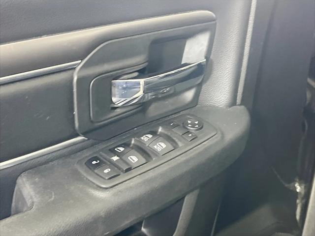 2022 Ram 1500 Classic Warlock Quad Cab 4x4 6'4" Box