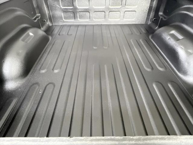 2022 Ram 1500 Classic Warlock Quad Cab 4x4 6'4" Box