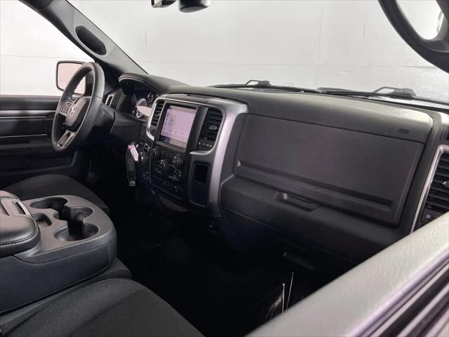 2022 Ram 1500 Classic Warlock Quad Cab 4x4 6'4" Box