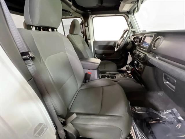2023 Jeep Gladiator Sport