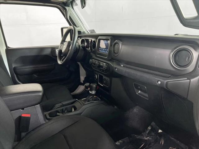 2023 Jeep Gladiator Sport