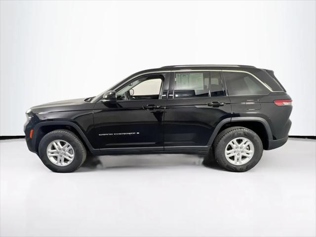 2023 Jeep Grand Cherokee Laredo 4x4