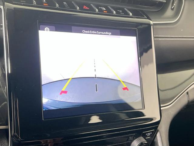 2023 Jeep Grand Cherokee Laredo 4x4