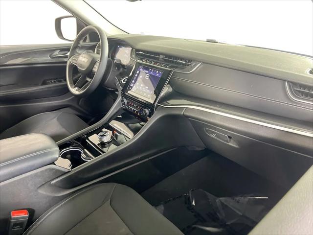 2023 Jeep Grand Cherokee Laredo 4x4