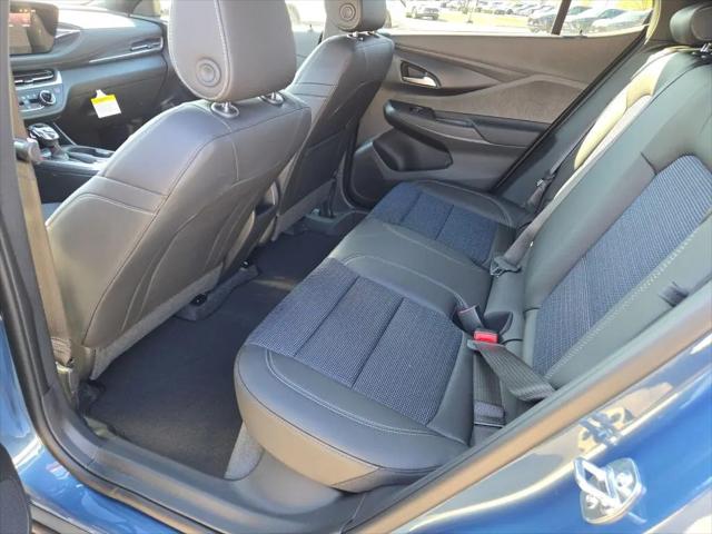 2026 Buick NV Preferred FWD