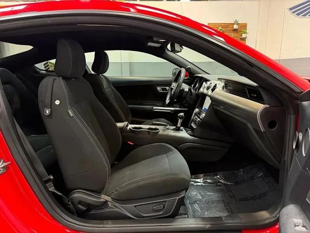 2020 Ford Mustang EcoBoost Fastback