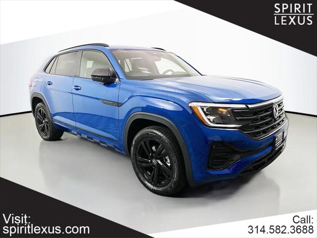 2025 Volkswagen Atlas Cross Sport 2.0T SEL R-Line Black for sale in St. Louis, MO