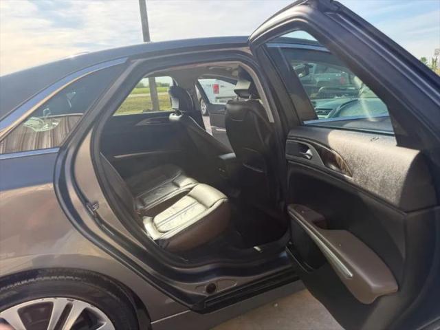 2014 Lincoln MKZ Base