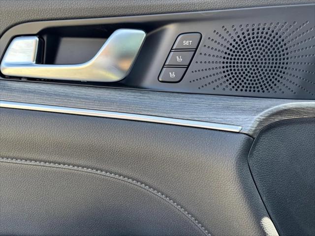 2025 Kia K5 EX