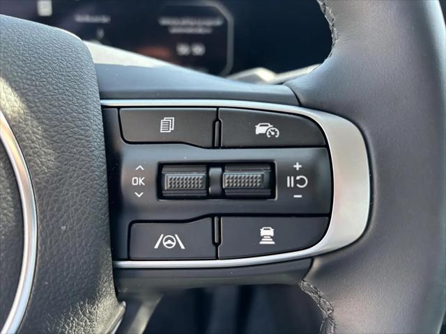2025 Kia K5 EX