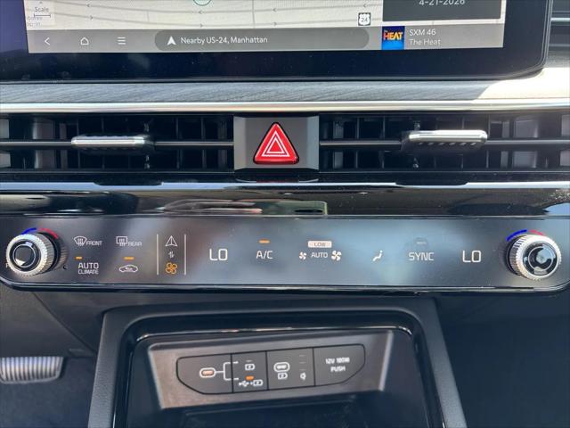 2025 Kia K5 EX