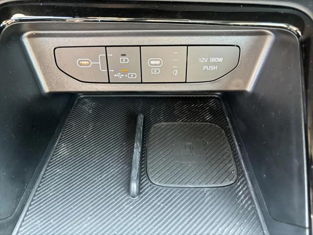 2025 Kia K5 EX