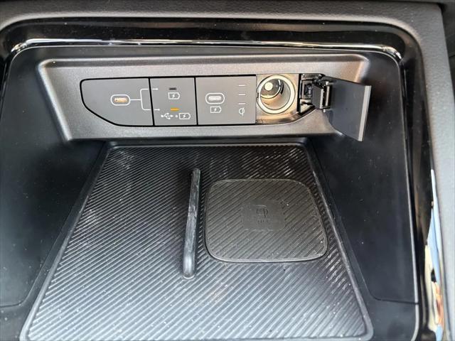 2025 Kia K5 EX