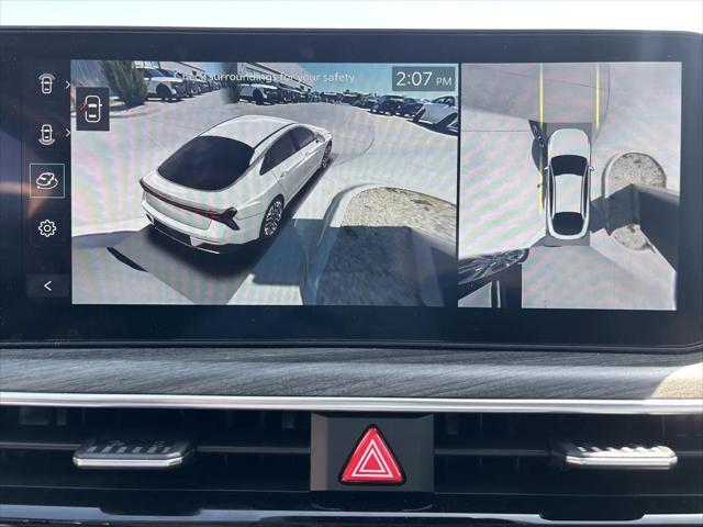 2025 Kia K5 EX
