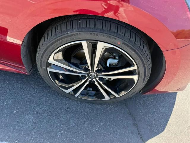 2023 Nissan Sentra SR Xtronic CVT