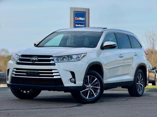 2019 Toyota Highlander XLE for sale in Walpole, MA