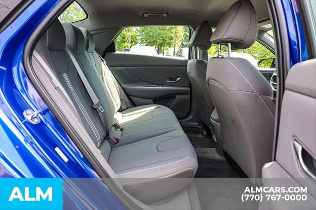 2025 Hyundai Elantra SEL Sport