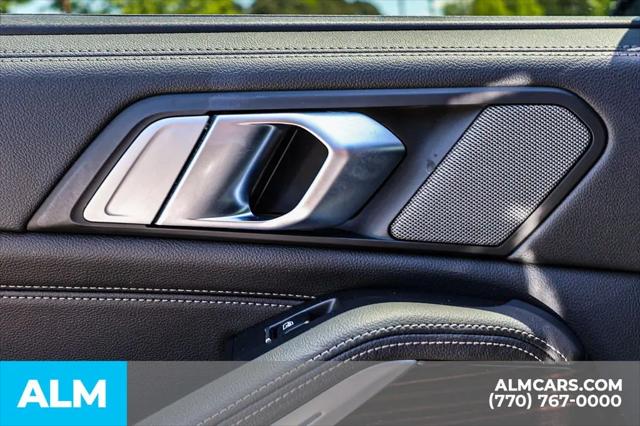 2020 BMW X5 M50i
